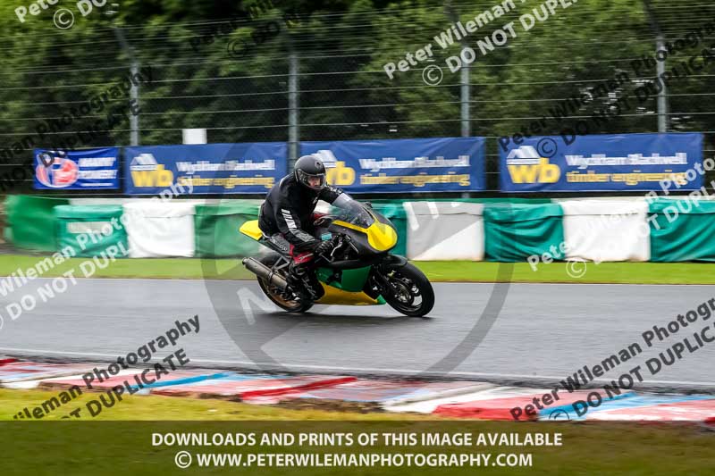 enduro digital images;event digital images;eventdigitalimages;mallory park;mallory park photographs;mallory park trackday;mallory park trackday photographs;no limits trackdays;peter wileman photography;racing digital images;trackday digital images;trackday photos